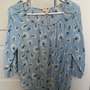 Hope & Hart Blue Floral Shirt